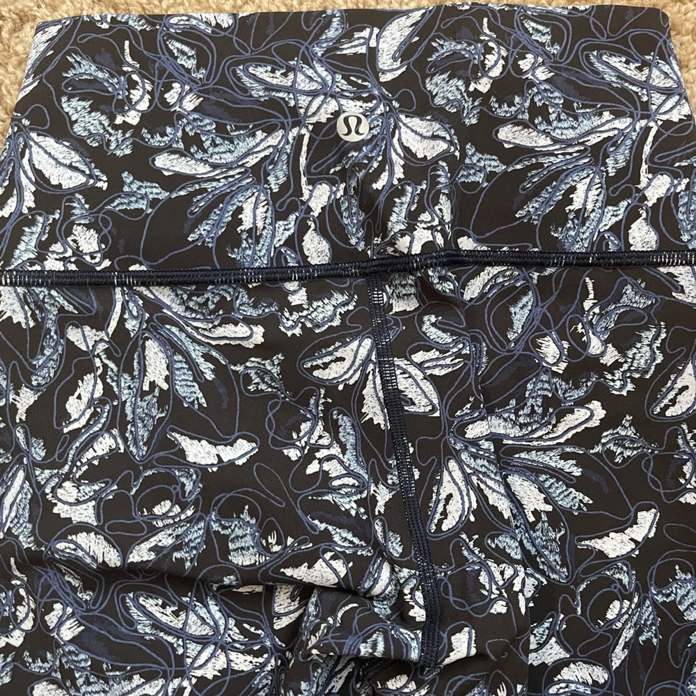 Floral Patterned Lululemon Leggings - Picture 3 of 3